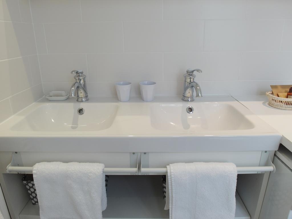 Chambre D Hote : Louvre Elegant Apt Suite Paris Exterior foto