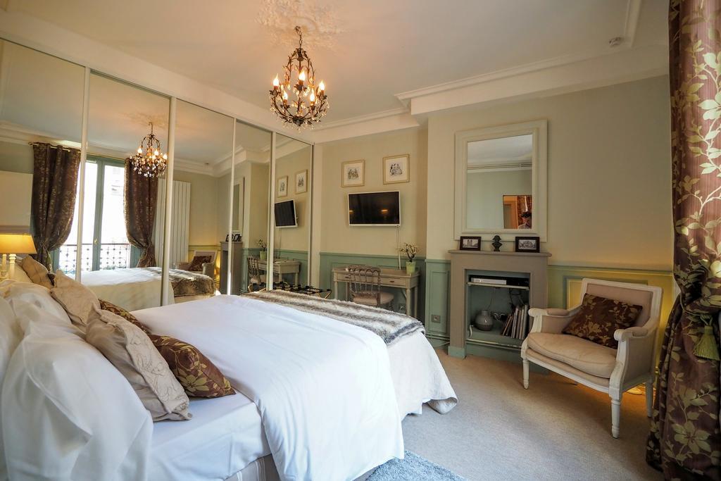 Chambre D Hote : Louvre Elegant Apt Suite Paris Exterior foto