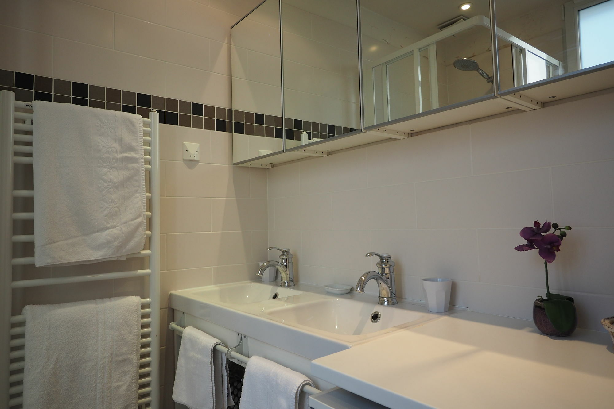 Chambre D Hote : Louvre Elegant Apt Suite Paris Exterior foto