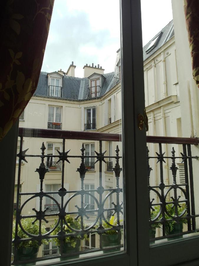 Chambre D Hote : Louvre Elegant Apt Suite Paris Exterior foto