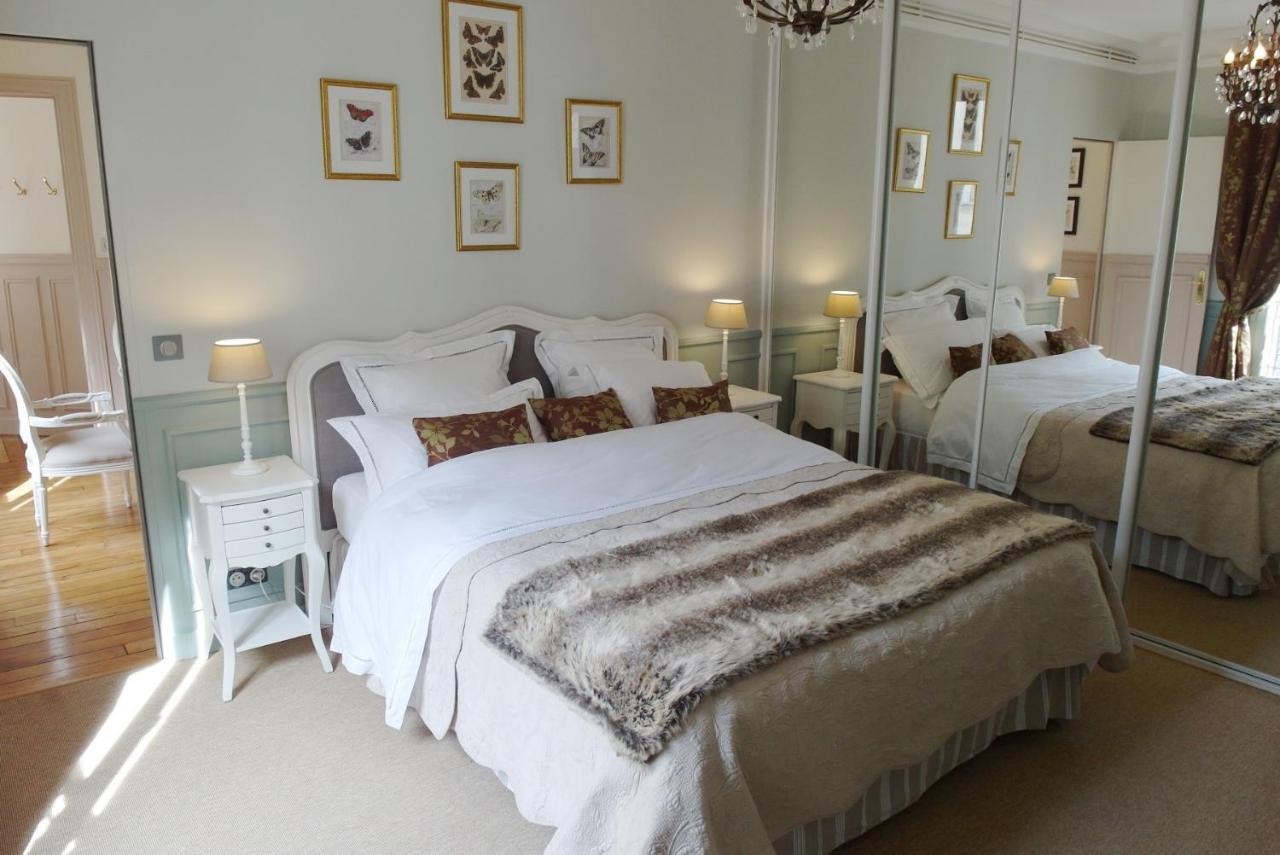 Chambre D Hote : Louvre Elegant Apt Suite Paris Exterior foto